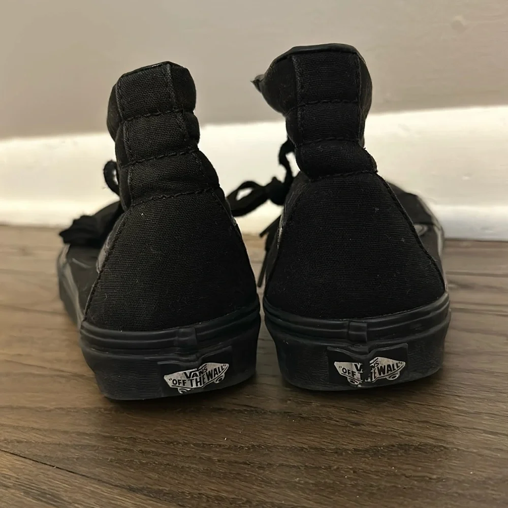 Women’s canvas sk8 hi Vans - Picture 2 of 6